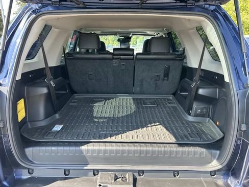 Used 2024 Toyota 4Runner Limited AWD/4WD image 22