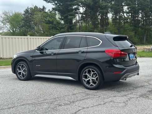 Used 2018 BMW X1 xDrive28i AWD/4WD image 5