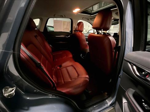 Used 2023 MAZDA CX-5 Carbon Edition image 16