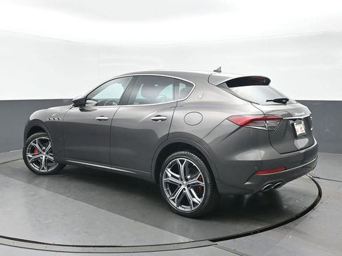 Used 2023 Maserati Levante GT AWD/4WD image 5