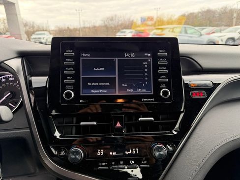 Used 2024 Toyota Camry LE image 17