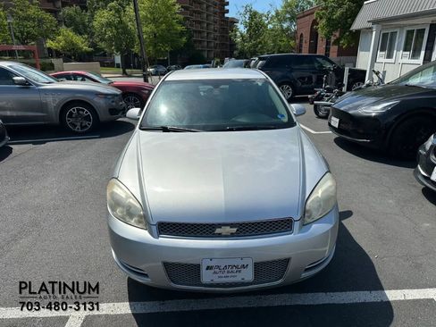 Used 2012 Chevrolet Impala LT FWD image 4