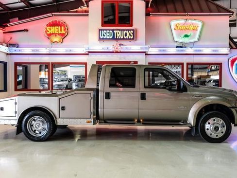 Used 2007 Ford F550 4x4 Crew Cab Super Duty image 10