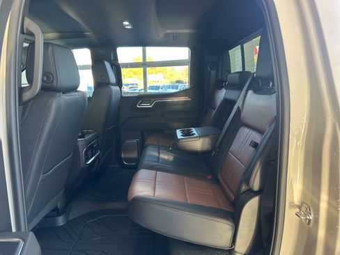 New 2026 Chevrolet Silverado 1500 High Country w/ High Country Premium Package image 12