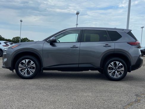 Used 2023 Nissan Rogue SV AWD/4WD image 5