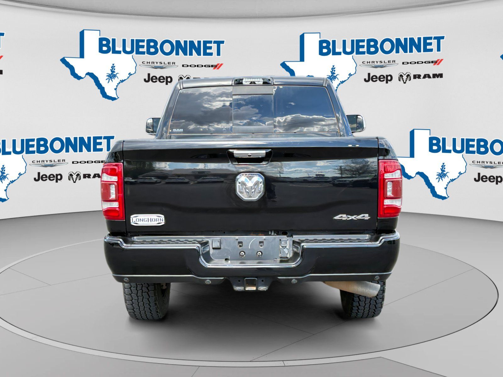 Used 2022 RAM 3500 Limited AWD/4WD image 6