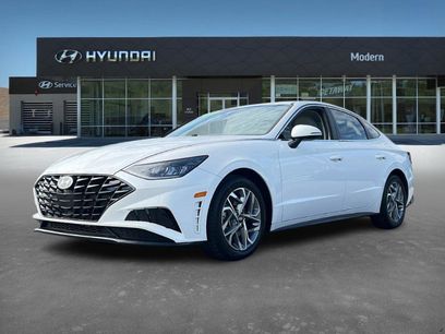 Certified 2023 Hyundai Sonata SEL w/ Preferred Accessory Package