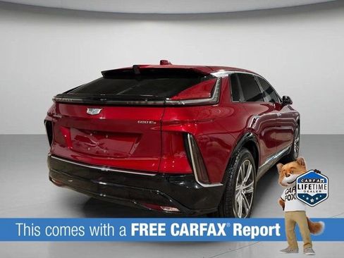 Used 2024 Cadillac Lyriq Luxury w/ LPO, Floor Liner Package image 3