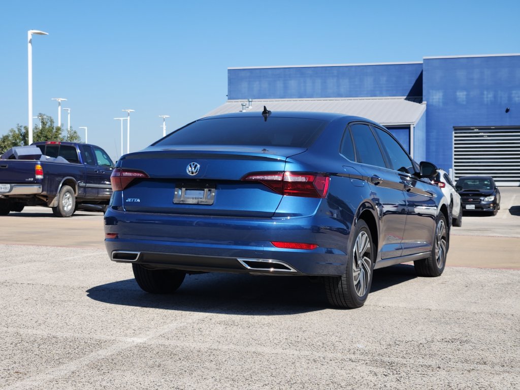 Used 2020 Volkswagen Jetta SEL Premium FWD image 3
