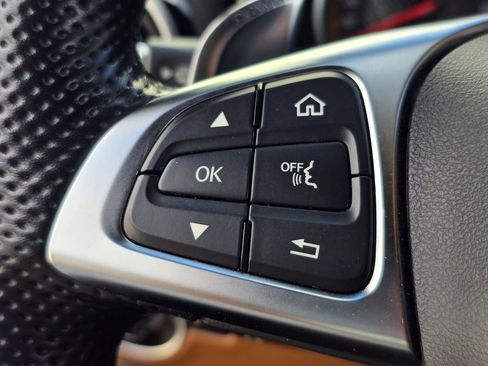 Used 2018 Mercedes-Benz AMG GT C image 21