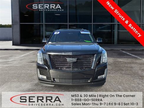 Used 2019 Cadillac Escalade Luxury image 8