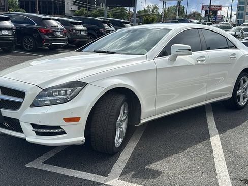Used 2014 Mercedes-Benz CLS 550 4MATIC w/ Premium 1 Package image 7