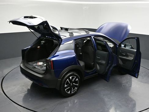 New 2026 Nissan Kicks SV w/ Cold Weather Package AWD/4WD image 30