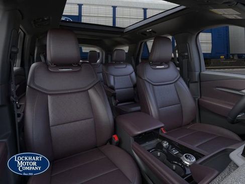 New 2026 Ford Explorer Platinum image 10