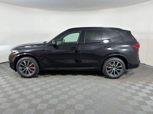 New 2026 BMW X5 sDrive40i w/ M Sport Package image 2
