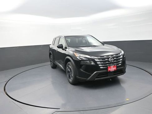 Used 2024 Nissan Rogue SV AWD/4WD image 23
