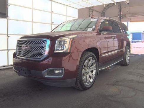 Used 2016 GMC Yukon XL Denali w/ Open Road Package image 18