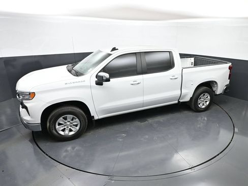 Used 2025 Chevrolet Silverado 1500 LT RWD image 39