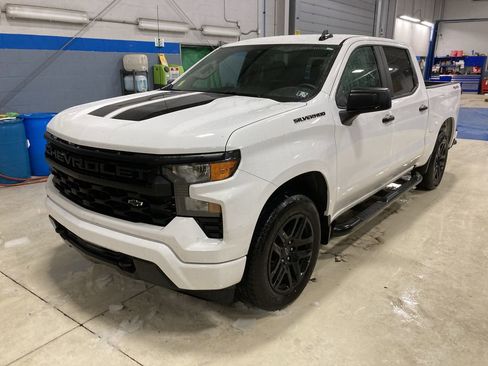 Used 2023 Chevrolet Silverado 1500 Custom w/ Rally Edition image 3