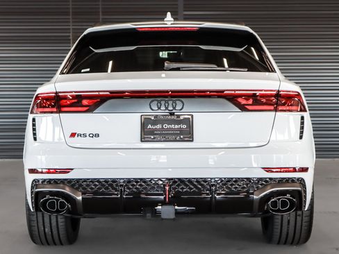 New 2026 Audi RS Q8 performance image 15