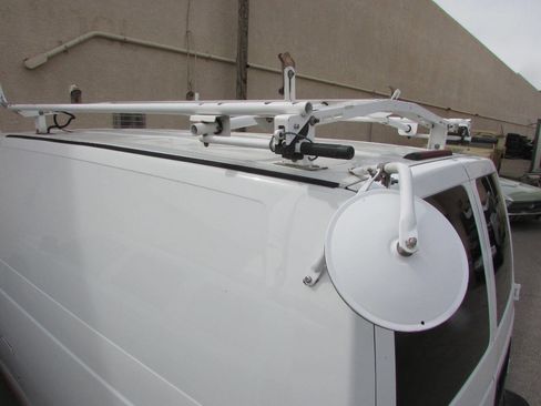 Used 2004 Chevrolet Astro image 21