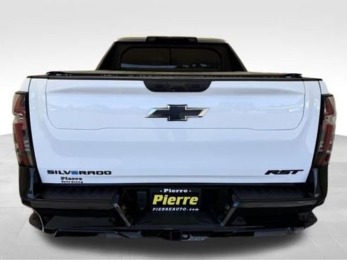 Used 2024 Chevrolet Silverado EV RST AWD/4WD image 3
