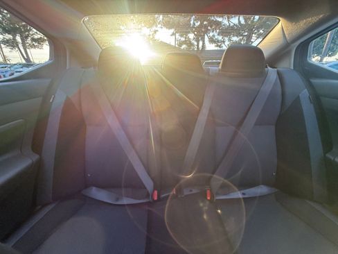 Used 2025 Nissan Versa SV image 34