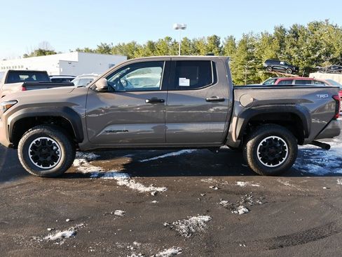 New 2026 Toyota Tacoma TRD Off-Road image 4