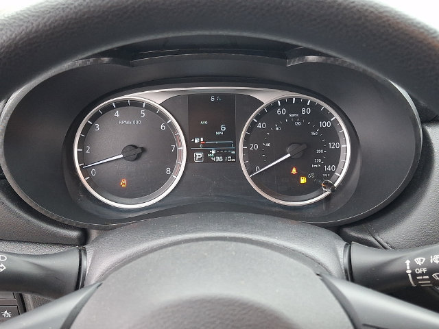Used 2024 Nissan Versa S w/ Trunk Package FWD image 20