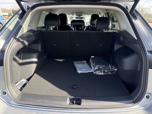 New 2026 Volkswagen Tiguan SE AWD/4WD image 41