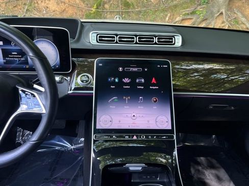 Used 2022 Mercedes-Benz S 580 4MATIC Sedan image 17