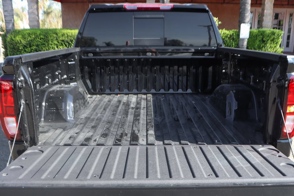 Used 2026 GMC Sierra 1500 Elevation w/ Preferred Package AWD/4WD image 8