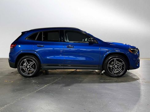 Used 2025 Mercedes-Benz GLA 250 GLA 250 image 3