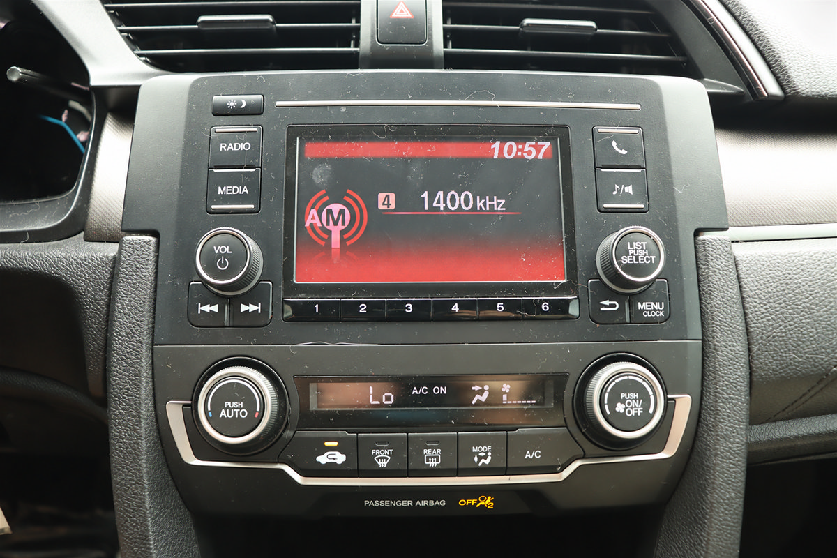 Used 2019 Honda Civic LX image 33