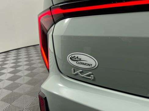 Certified 2025 Kia K4 GT-Line image 5