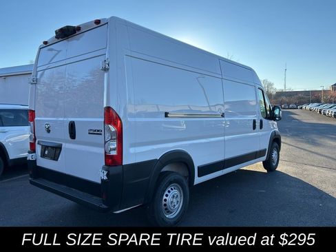New 2026 RAM ProMaster 2500 w/ Convenience Group image 4
