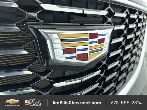 Certified 2023 Cadillac XT4 Luxury image 30