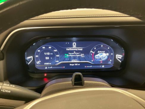Used 2024 GMC Yukon Denali w/ Denali Reserve Package AWD/4WD image 13