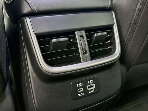 Used 2023 Subaru Outback Premium AWD/4WD image 25