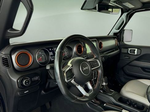 Used 2020 Jeep Gladiator Mojave image 16