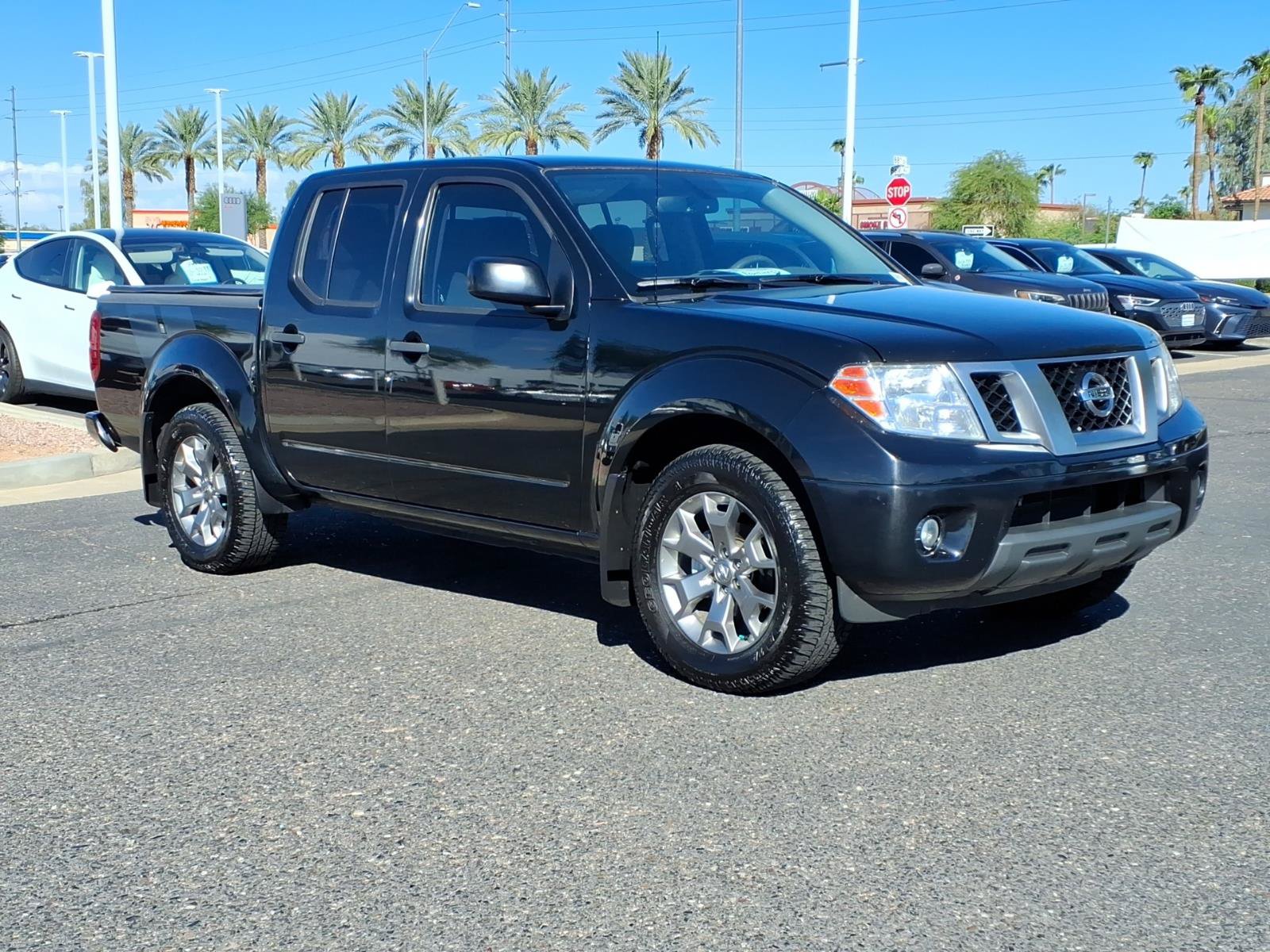 Used 2020 Nissan Frontier SV RWD image 1