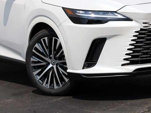 New 2026 Lexus RX 350 Premium Plus AWD/4WD image 3