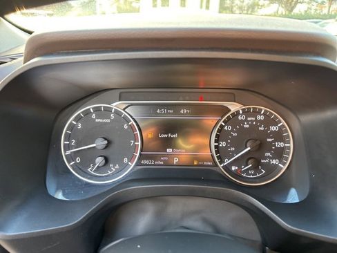 Used 2023 Nissan Rogue SV image 21