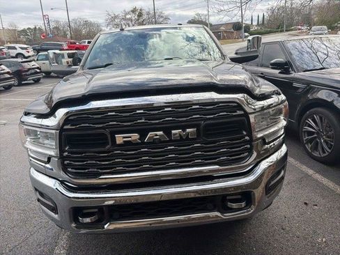 Used 2021 RAM 2500 Limited image 2