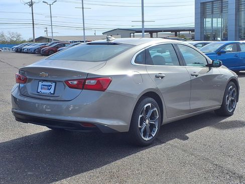 Used 2023 Chevrolet Malibu LT image 7