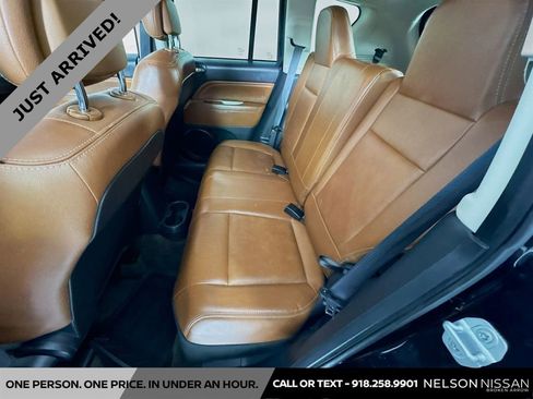 Used 2016 Jeep Compass High Altitude image 23