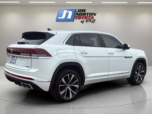 Used 2024 Volkswagen Atlas Cross Sport SEL Premium R-Line AWD/4WD image 5