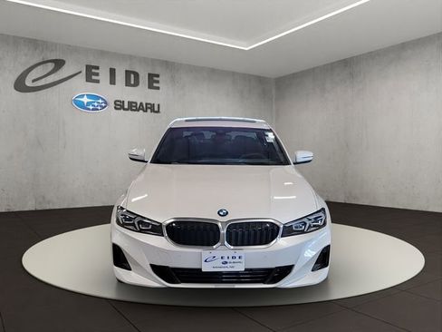 Used 2025 BMW 330i xDrive Sedan AWD/4WD image 9