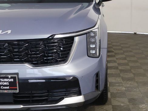 Used 2024 Kia Sorento S image 15