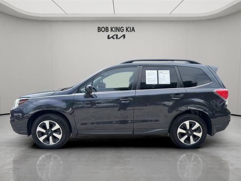 Used 2018 Subaru Forester 2.5i Limited image 2